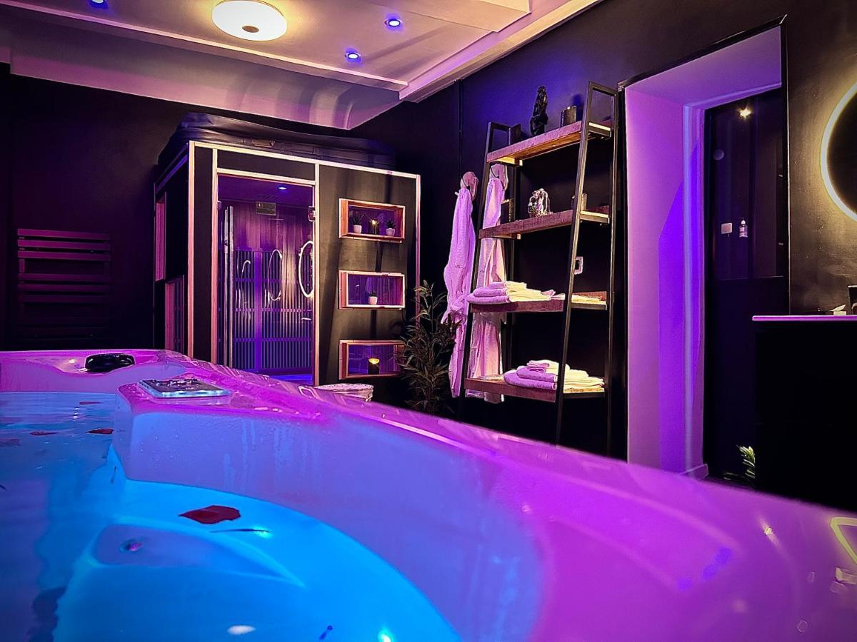 Love Room Suite Dirty Diana Aubagne Ngoại thất bức ảnh