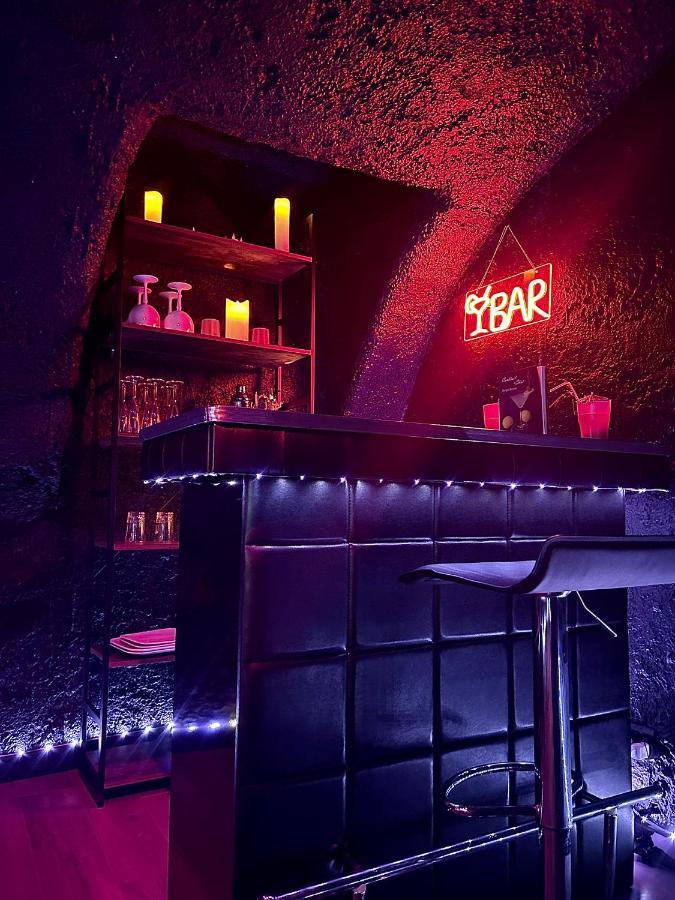 Love Room Suite Dirty Diana Aubagne Ngoại thất bức ảnh