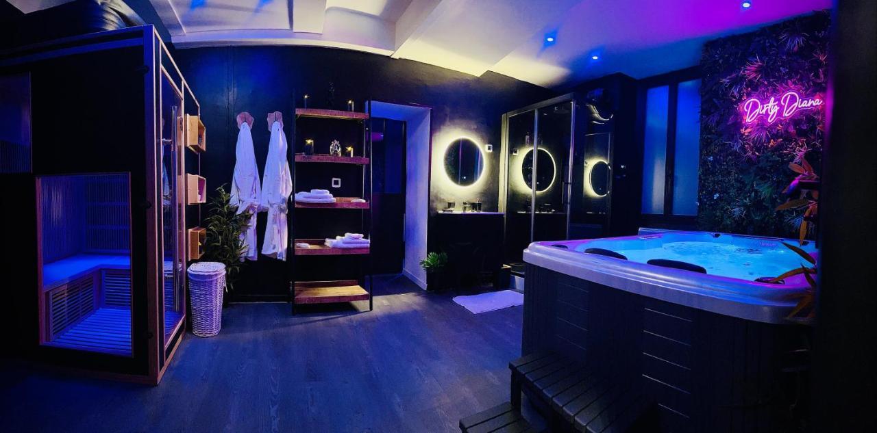 Love Room Suite Dirty Diana Aubagne Ngoại thất bức ảnh